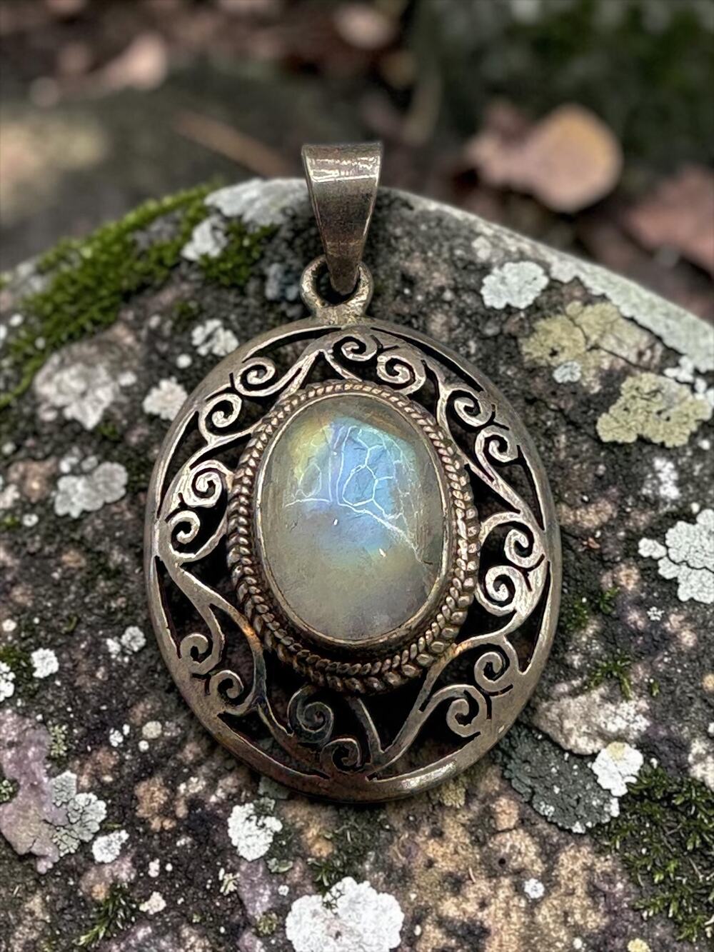 Vintage Sterling Silver Moonstone Oval Pendant Ornate Pierced Scrollwork Frame R